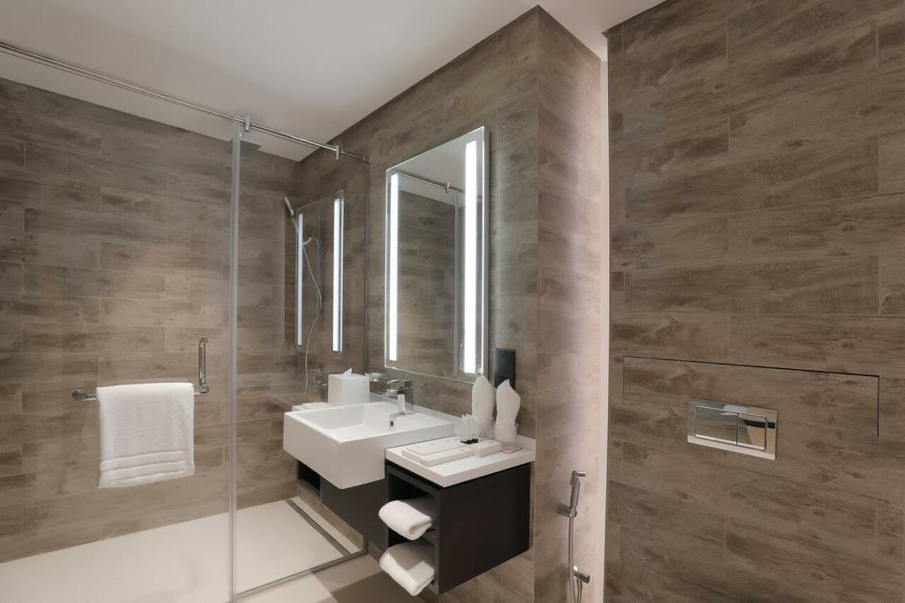 Millennium Executive Apartments Mont Rose Dubai Exterior foto
