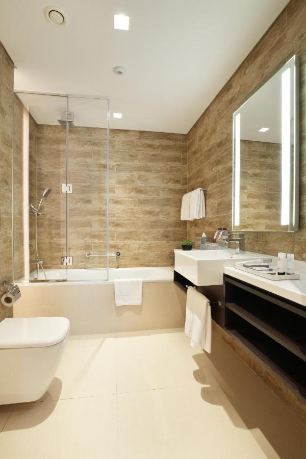 Millennium Executive Apartments Mont Rose Dubai Exterior foto